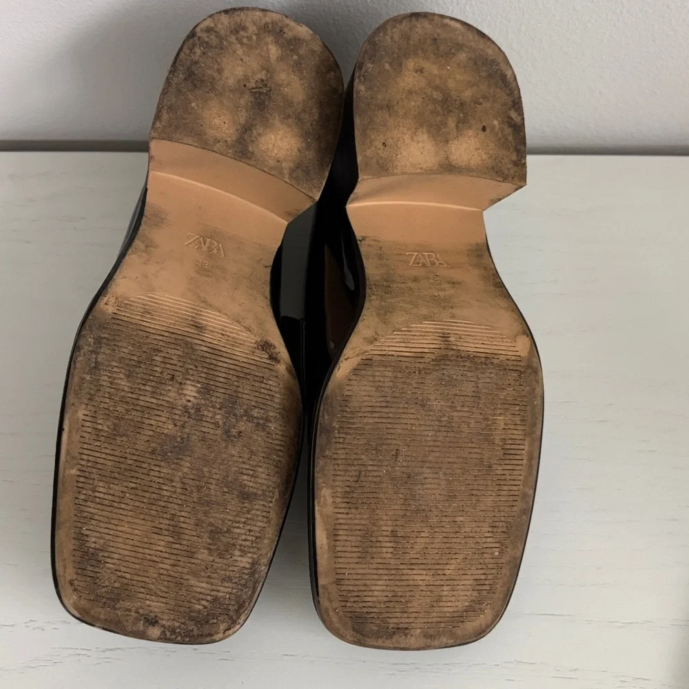 Zara patent  Black Loafers - Picture 3 of 8